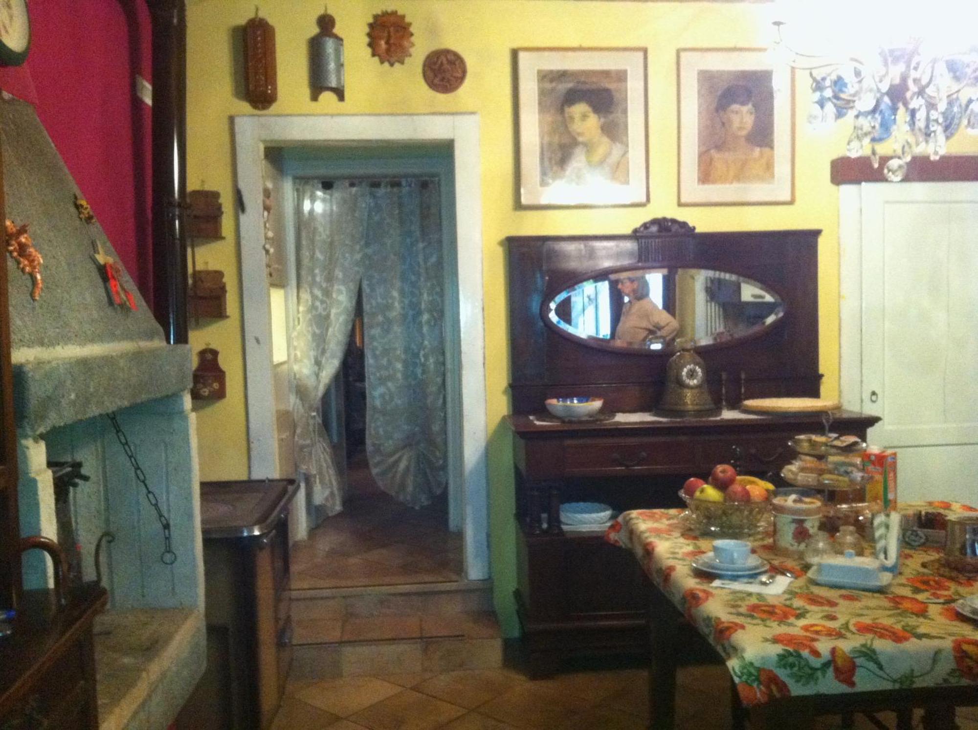 A Casa Di Susi Bed & Breakfast Castelnuovo del Garda Rom bilde